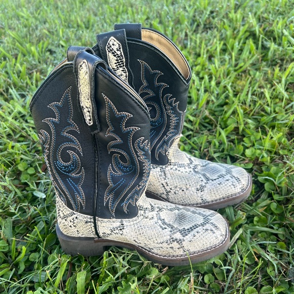 Smoky Mountain Boots Other - Smoky Mountain Snakeskin Leather Western Boots Size Kids 13